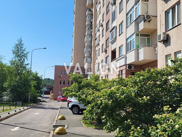 Продажа двохуровневого пентхауса в Подольском районе на Куреневке по адресу ПЕтропавловская 50Б.