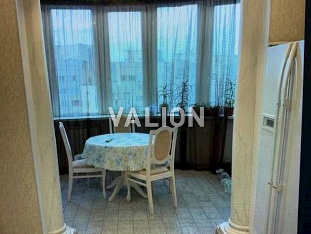 Продажа 3-комнатной квартиры по ул.Лукьяненко Левка (Тимошенко), 21