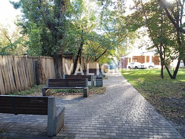 Продажа 2 комн. квартиры, ул. В.Котарбинского 10/12, центр.