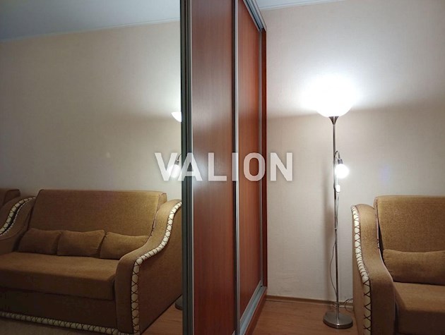 Продажа 2 комн. квартиры, ул. В.Котарбинского 10/12, центр.