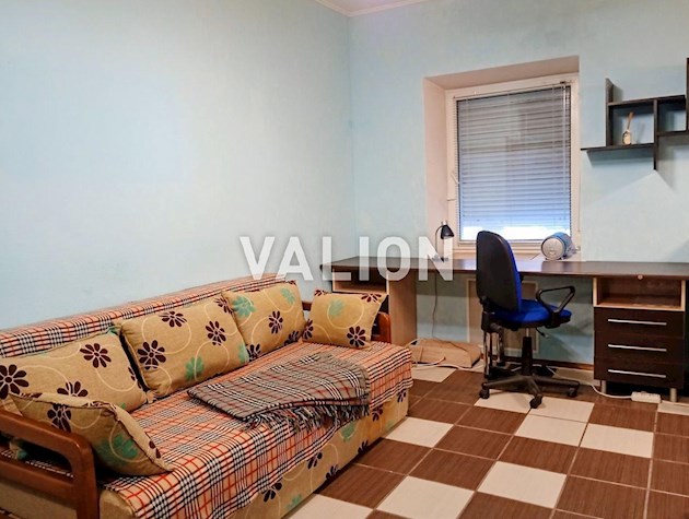 Продажа 2 комн. квартиры, ул. В.Котарбинского 10/12, центр.