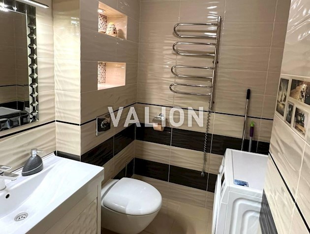 Продам 3-х кімнатну квартиру в ЖК Комфорт таун