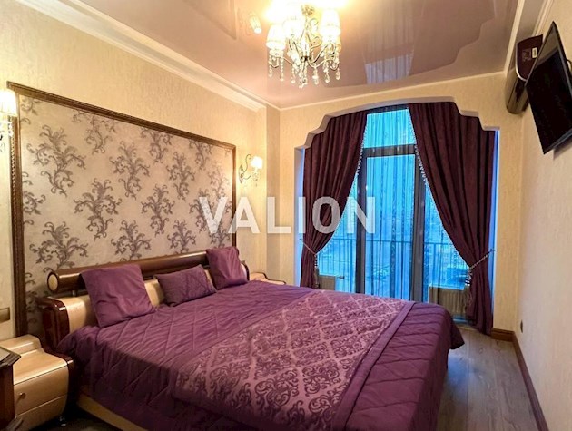 Продам 3-х кімнатну квартиру в ЖК Комфорт таун