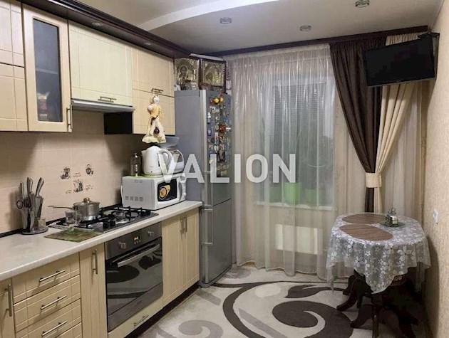 Продам однокомнатную квартиру по ул. Будищанская, 6а Троещина