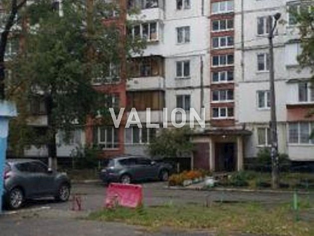 Продажа 3-комнатной квартиры на ул.Лукьяненко Левка (Тимошенко), 1