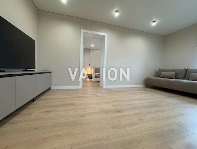 Продажа 2-к квартиры ул Садовая 1б Соломенский район