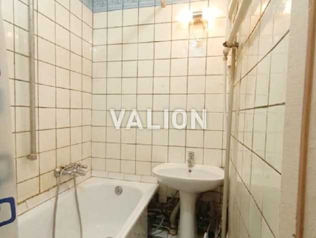 Продам 3-х квартиру. Кавказська 7