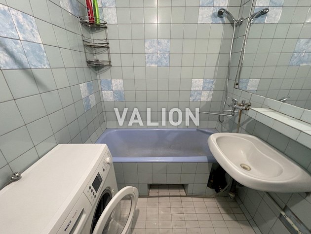 Прода 3 кімнатной квартири вул. Полярна 8г, Оболонський район.