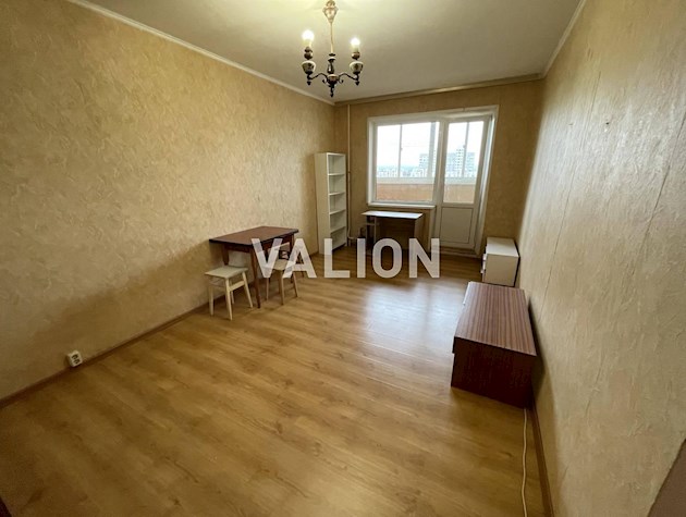 Прода 3 кімнатной квартири вул. Полярна 8г, Оболонський район.