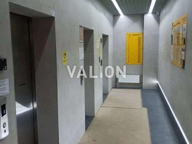 Продаж 3-к квартири вул. Кадетський Гай 10