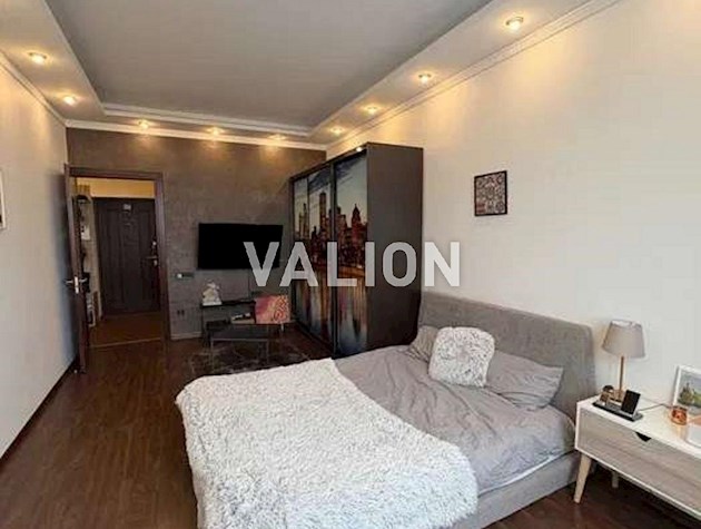 Продаж 2-кімнатної квартири на просп.Івасюка Володимира (Героїв Сталінграда), 2г