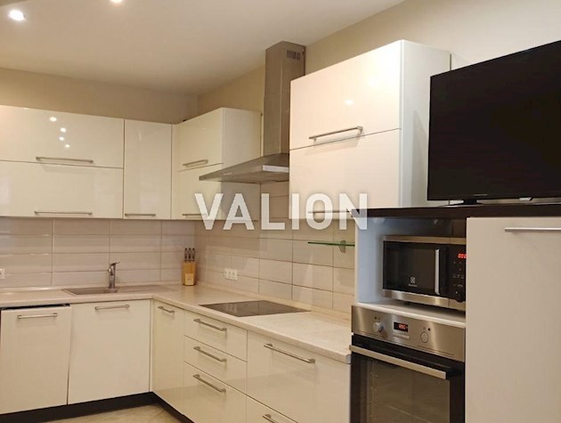 Продажа 3-к квартиры ул. Дмитриевская 75, Шевченковский район.