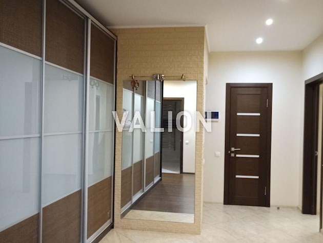 Продажа 3-к квартиры ул. Дмитриевская 75, Шевченковский район.