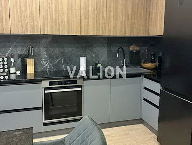 Продажа 2-к квартиры ул Салютная ул.2/4 Шевченковский район