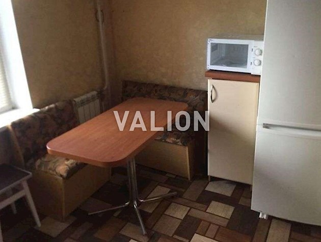 Продажа 2-комнатной квартиры по ул.Ревуцкого, 17