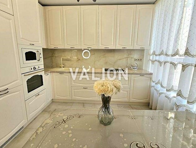 Продажа 2-комнатной квартиры по ул.Заболотного 15в, ЖК Теремки, Голосеевский район.