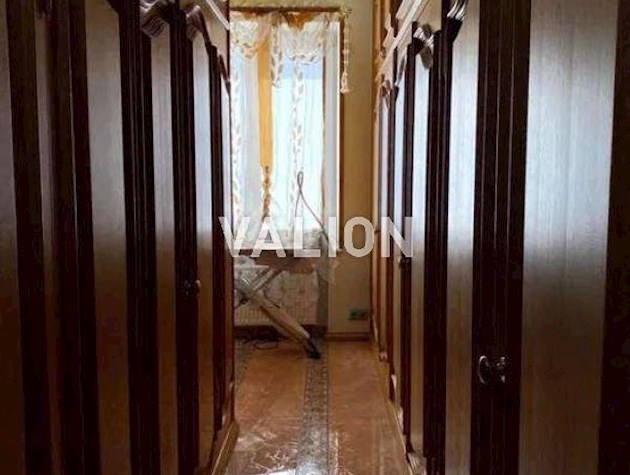 Продаж 3-х кімнатної квартири вул. Златоустівська 50