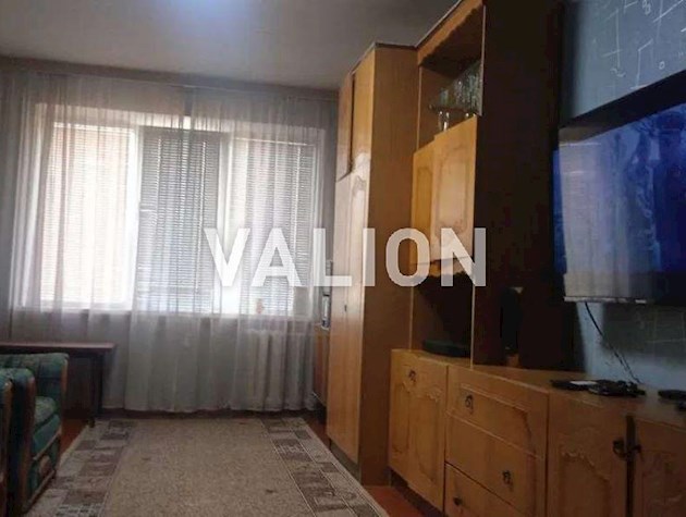 Продаж 2-к квартири просп. Маршала Рокосовського 4