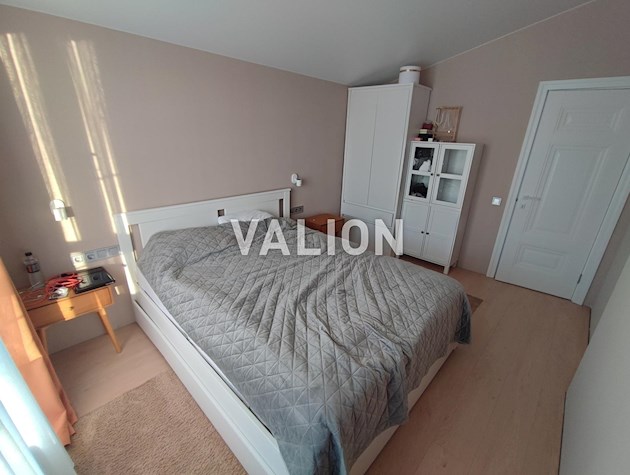 Продам 2 кімнатну квартиру з ремонтом в ЖК Клубний, вул. Сергія Колоса, буд. 2Е