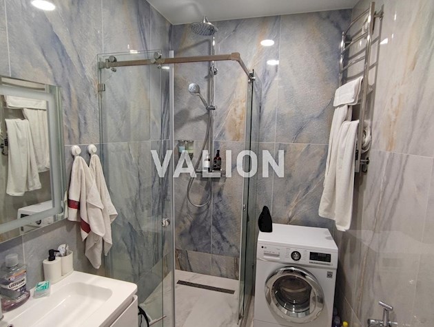 Продам 2 кімнатну квартиру з ремонтом в ЖК Клубний, вул. Сергія Колоса, буд. 2Е