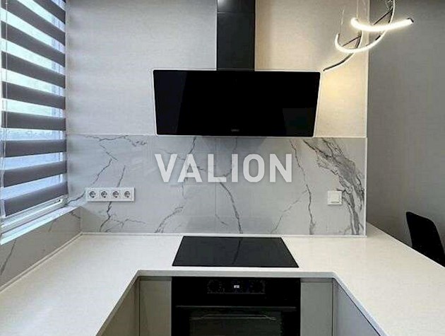 Продаж двокімнатної квартири по вул. Радистів 34д в ЖК Лісова Казка