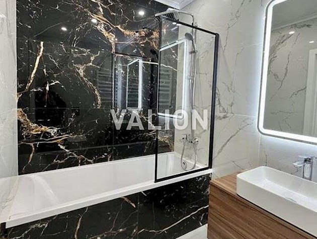 Продаж двокімнатної квартири по вул. Радистів 34д в ЖК Лісова Казка