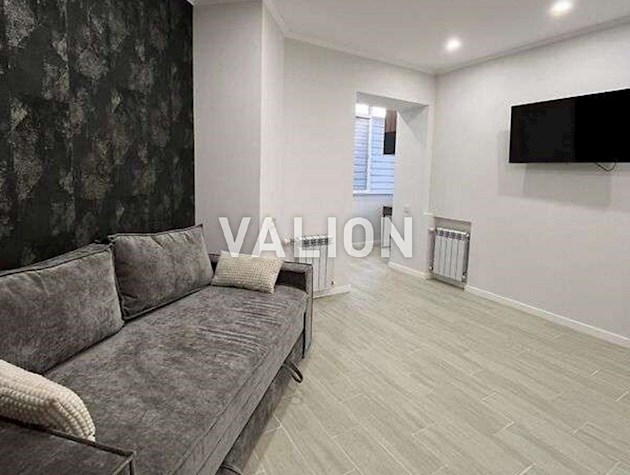 Продаж двокімнатної квартири по вул. Радистів 34д в ЖК Лісова Казка