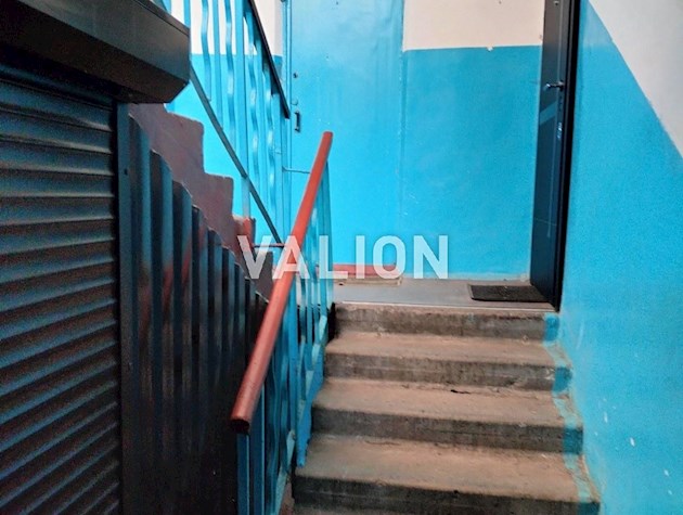 Продам 2к.квартиру пр.Отрадный, 40