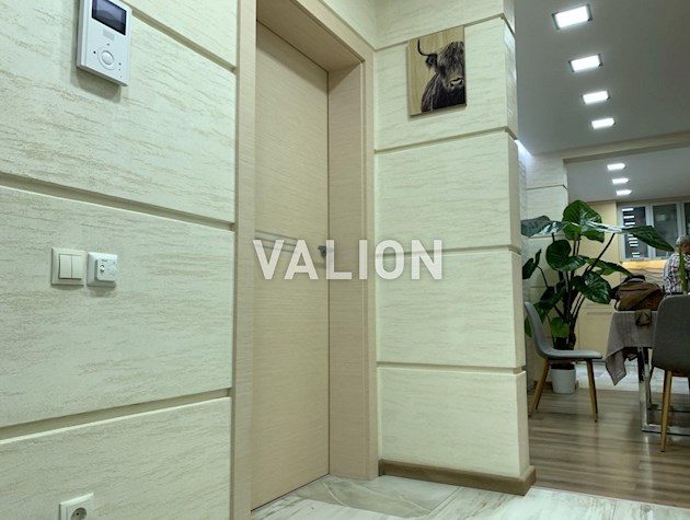 Продажа 3-х комнатной квартиры Кошица Александра ул.10/21