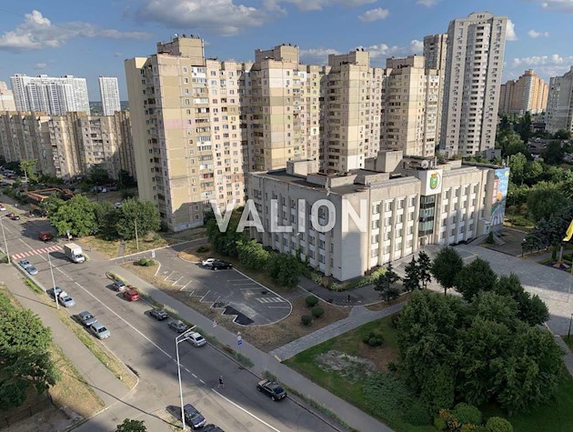 Продажа 3-х комнатной квартиры Кошица Александра ул.10/21
