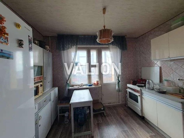 Продаж 2-к квартири вул. Миколи Закревського 13