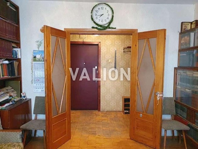 Продаж 2-к квартири вул. Миколи Закревського 13