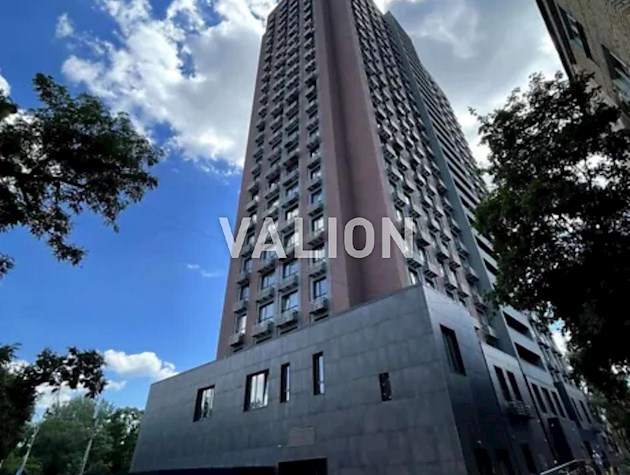 Продаж 5-к квартири вул. Олени Теліги 25