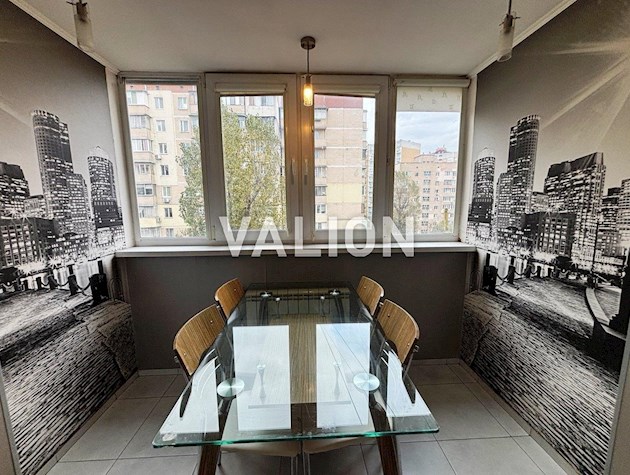 Продажа: 3к квартира с современным ремонтом ул. Нежинская 10 Соломенский район