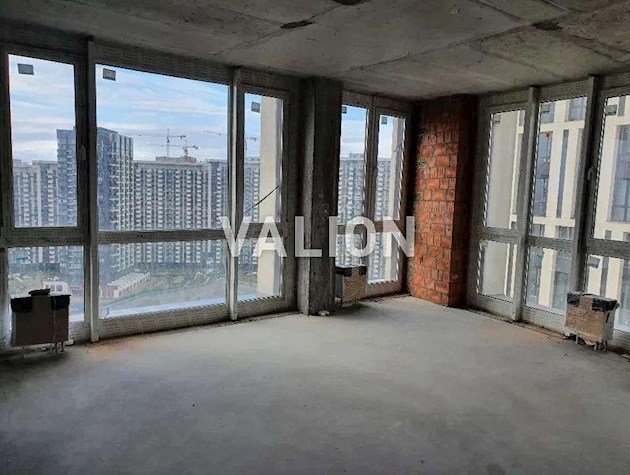 Продажа 4-комнатной квартиры ул. Заречная 4