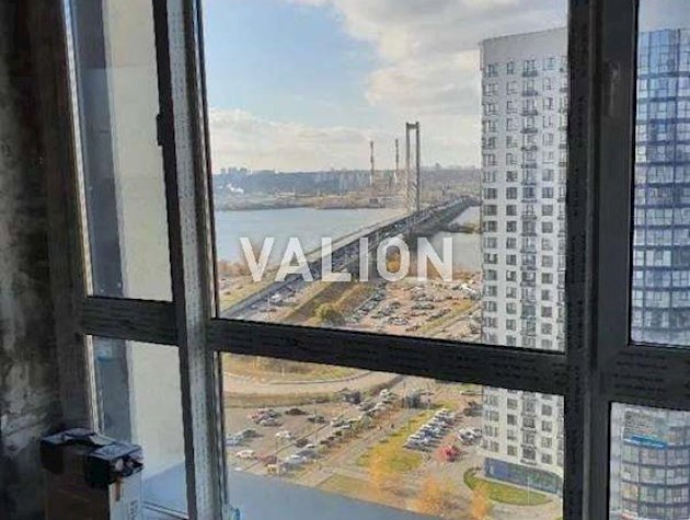 Продажа 4-комнатной квартиры ул. Заречная 4