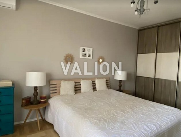 Продажа 3 комнатной квартиры 72м2 Европейского Союза 17Б