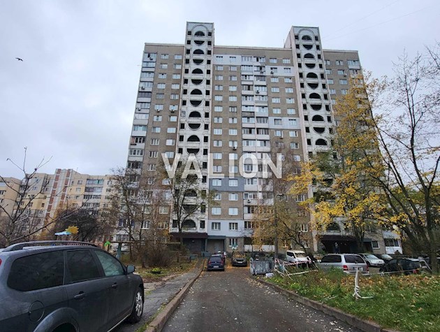 Продажа 3 комнатной квартиры 72м2 Европейского Союза 17Б