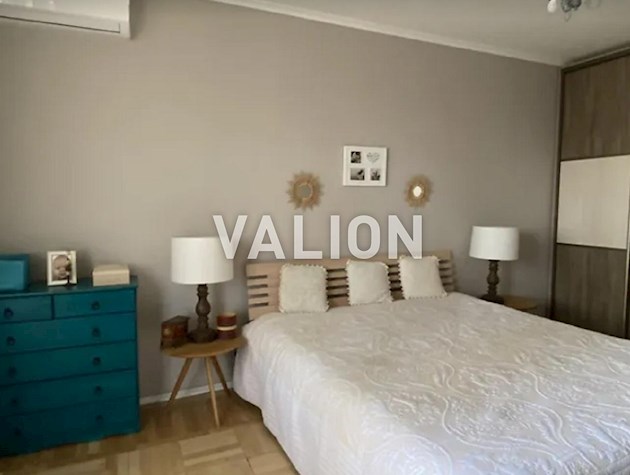 Продажа 3 комнатной квартиры 72м2 Европейского Союза 17Б