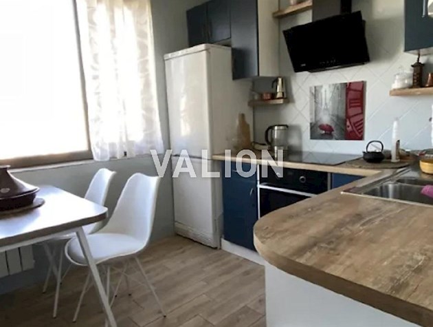 Продажа 3 комнатной квартиры 72м2 Европейского Союза 17Б