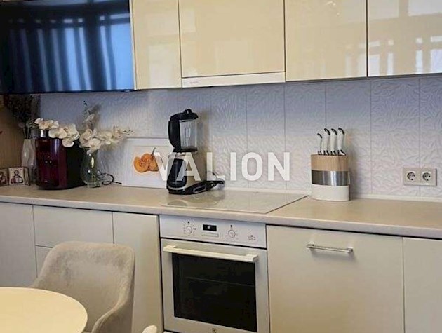 Продаж 3-к квартири вул. Богданівська 7д