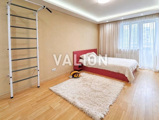 Продажа 3-к квартиры в Оболонском районе, ул. Автозаводская 29-а