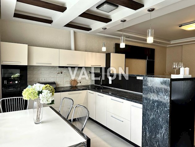 Продажа 3-к квартиры в Оболонском районе, ул. Автозаводская 29-а