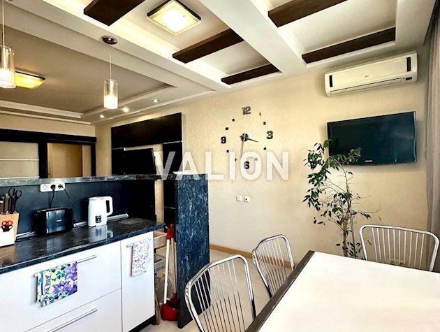 Продажа 3-к квартиры в Оболонском районе, ул. Автозаводская 29-а