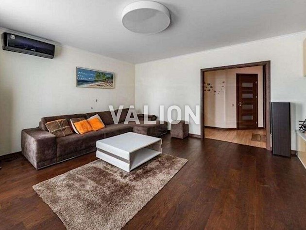 Продаж 3-кімнатної квартири на просп.Науки, 80а/73