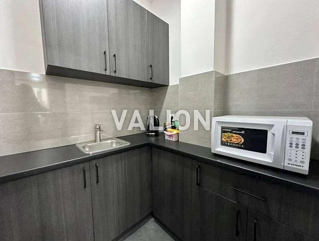 Продаж 3-к квартири просп. Любомира Гузара 13