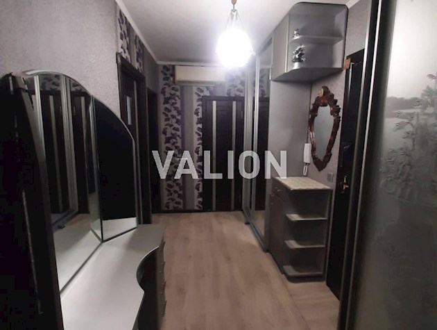 Продажа 2 комнатной квартиры ул.Драгоманова, 5