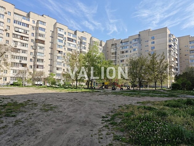 Продажа 2 комнатной квартиры 57 м² ул.Драгоманова, 5, метро Позняки, Харьковская.