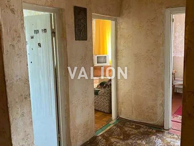 Продается 2-комнатная квартира на ул. Закревского, 5а