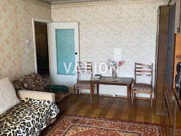 Продается 2-комнатная квартира на ул. Закревского, 5а